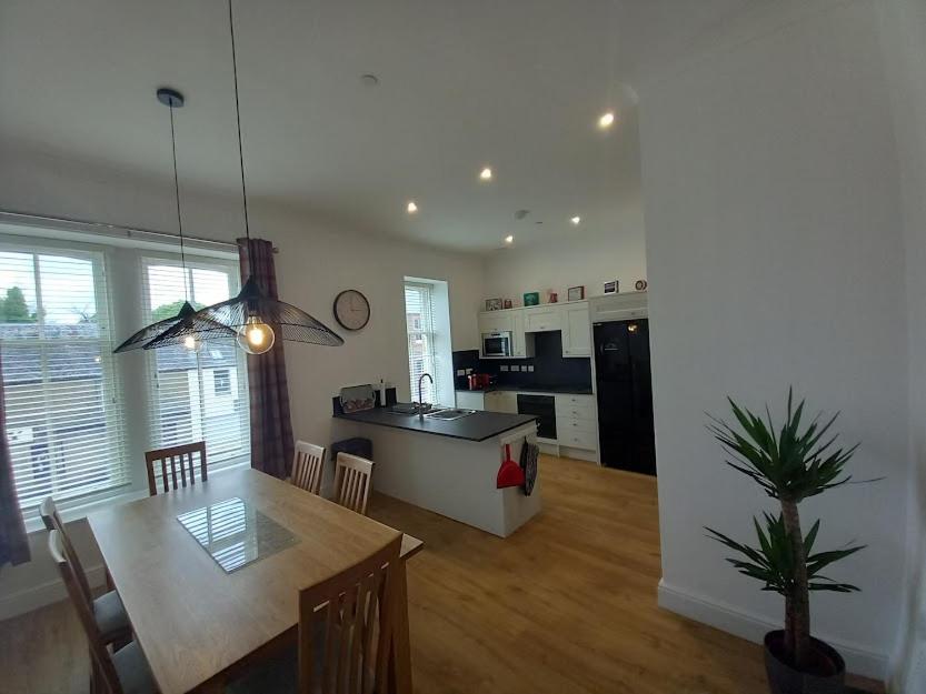 Stunning Village Centre Holiday Home Callander Exterior foto
