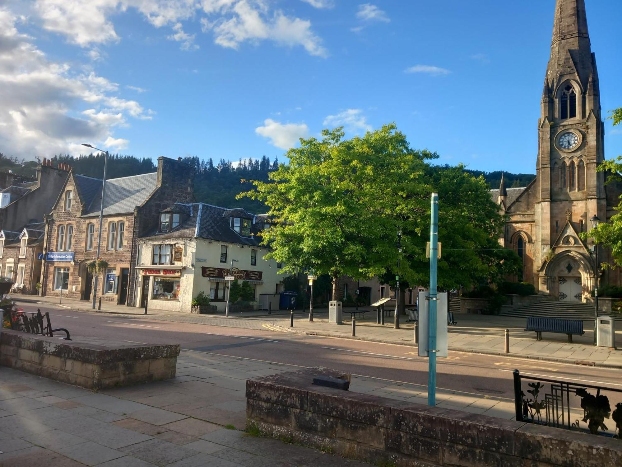 Stunning Village Centre Holiday Home Callander Exterior foto
